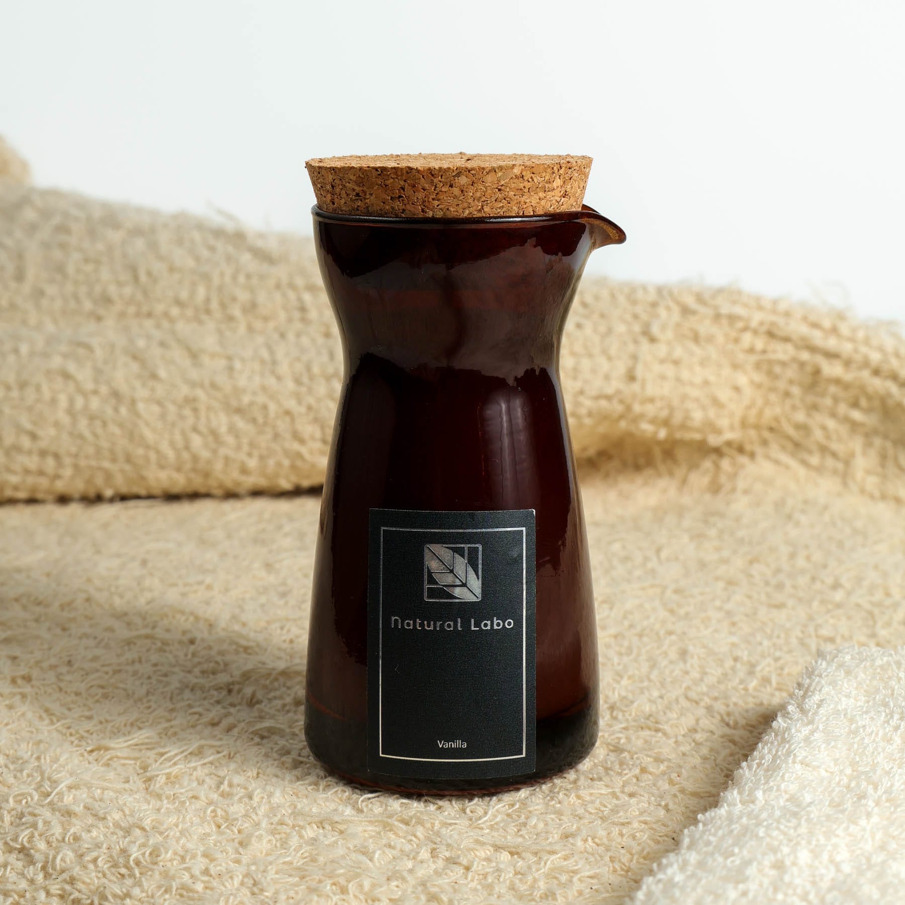 Vela de Massagem Natural Labo Vanilla 75g – Bico Dosador